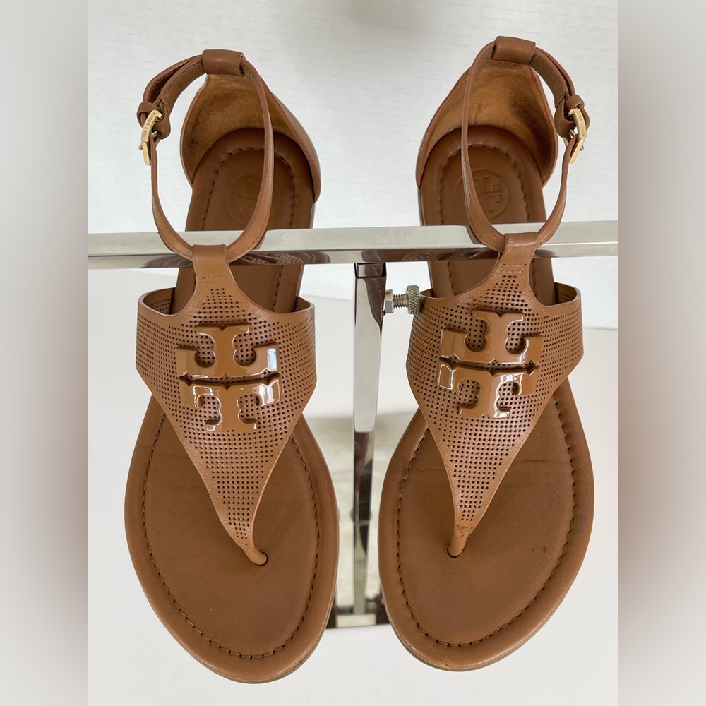 Tory Burch Brown Leather Sandals with T-Strap Design - Picture 8 of 11